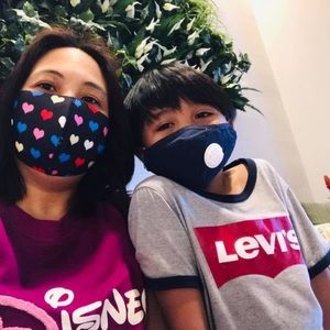 Meet your Posher, Iris